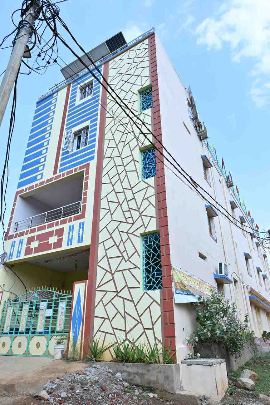 Gitanjali Lodge exterior
