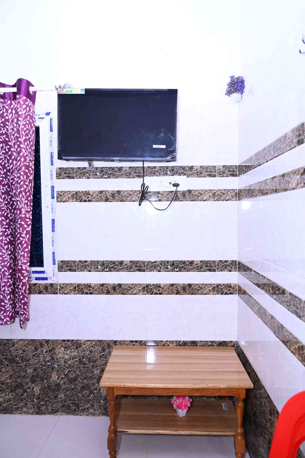 Suite AC Room