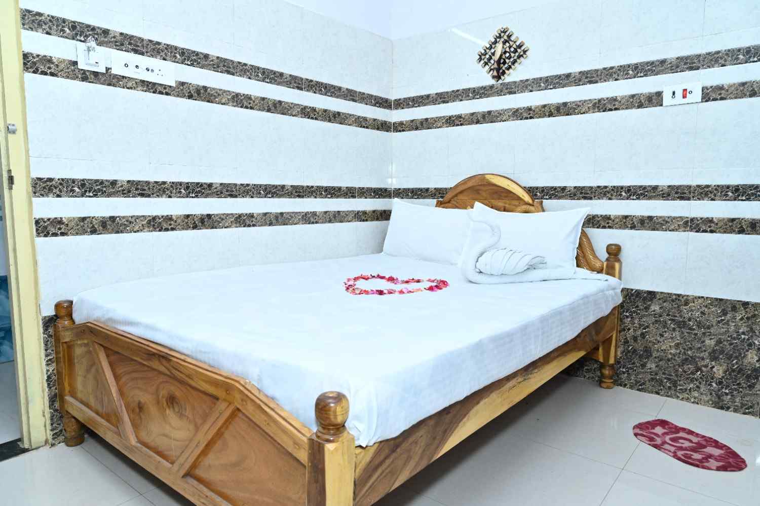 Suite AC Room